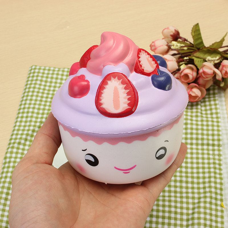 Leilei Squishy Strawberry Ice Cream Cup Cupcake Slow Rising Original Packaging Collection Δώρο