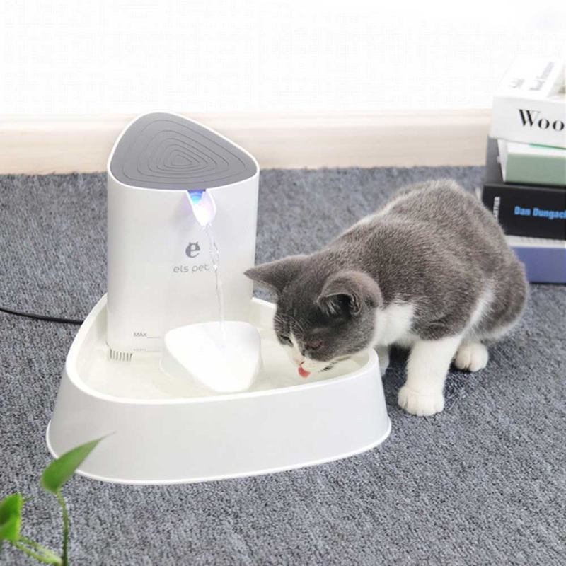 1.8l Fashion Generous Cat Dog Electric Drinker Loop Silent Water Dispenser Mute Four Filter Pet Smart