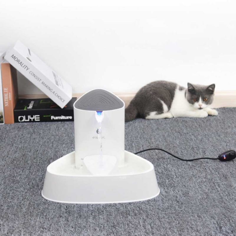 1.8l Fashion Generous Cat Dog Electric Drinker Loop Silent Water Dispenser Mute Four Filter Pet Smart