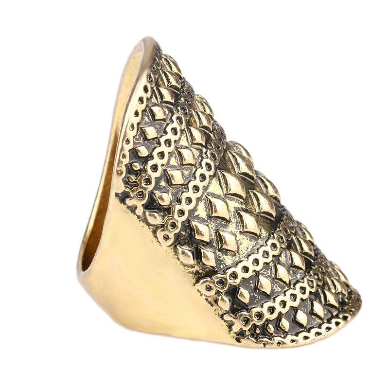 Bohemian Geometric Solid Diamond Ring Exaggerated Punk Rivet Metal Finger