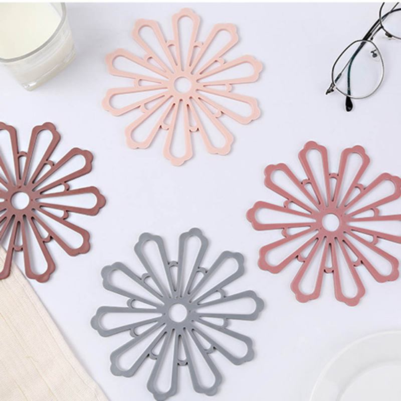 Creative Fancy Flower Model Thicken Αντι-ζεμάτισμα Σουβέρ Μαλακό Μη Τοξικό Pvc Σουπλά Σερβιέτα Τσαγιέρας