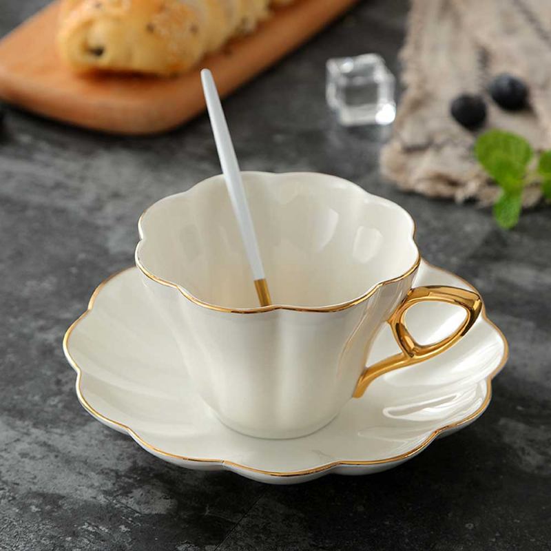 European Style Coffee Cup With Gold Rim China Cup And Diacer Σετ Υψηλής Ποιότητας Απλό Απογευματινό Σετ Λουλουδιών