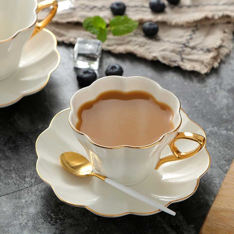 European Style Coffee Cup With Gold Rim China Cup And Diacer Σετ Υψηλής Ποιότητας Απλό Απογευματινό Σετ Λουλουδιών