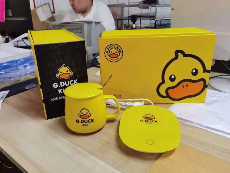 G.duck Little Yellow Duck Κύπελλο Σταθερής Θερμοκρασίας 55 Βαθμών Αυτόματη Μόνωση Θέρμανση Σετ Σουβέρ Συνοδευτικό Δώρο