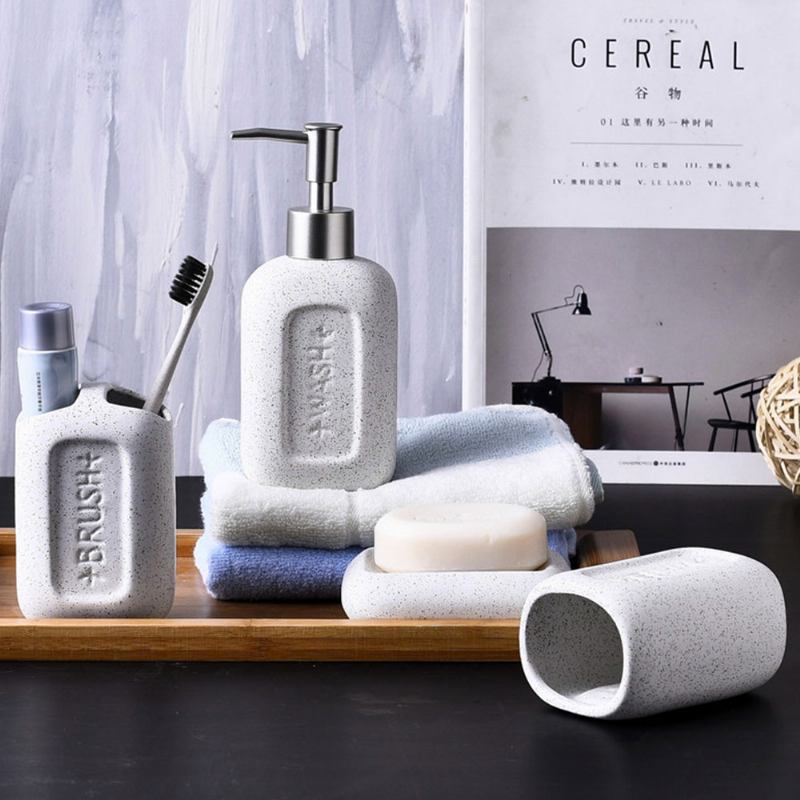 Creative European Ceramic Bathroom Supplies 4 Τεμαχίων Σετ Είδη Υγιεινής Έντυπα Κοίλη Επιστολή