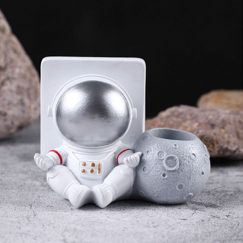 1pc Creativity Sculpture Astronaut Spaceman Model Decoration Desk Handcraft Home Resin