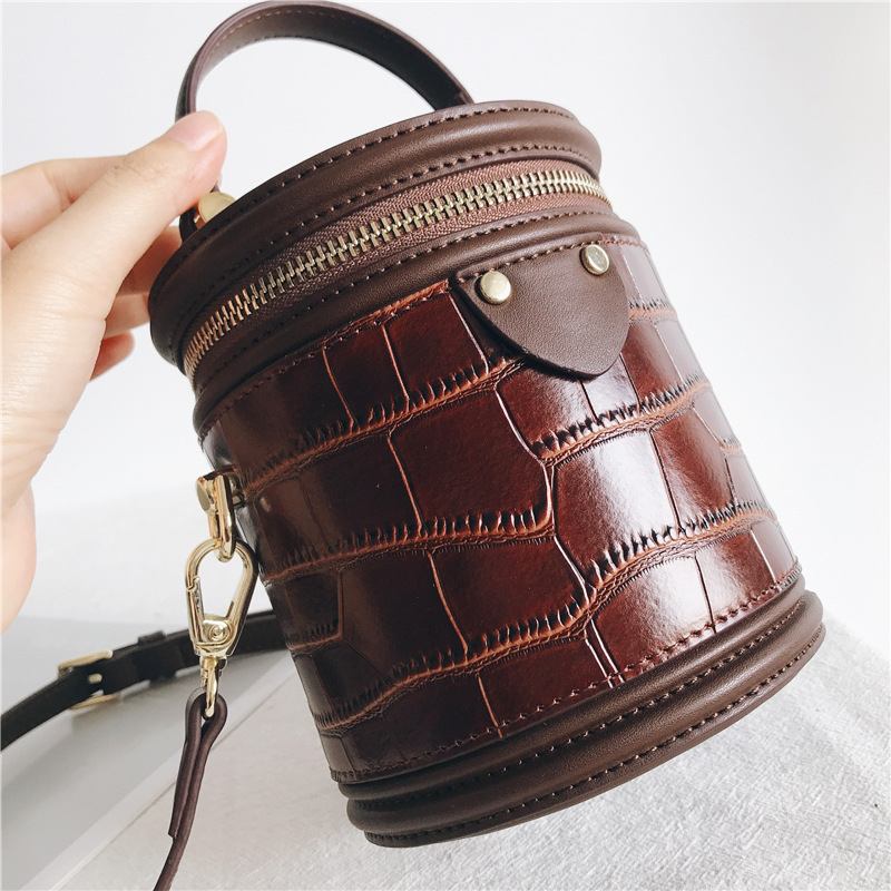 2023 Round Small Box Δερμάτινη Γυναικεία Τσάντα Box Fashion Portable Female Tide Bucket Bag