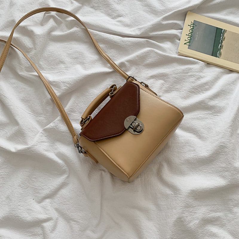 Advanced Sense Of Foreign Small Bag 2023 New Summer Fashion Portable Texture Wild Single Shoulder Slung Handbag Χονδρική