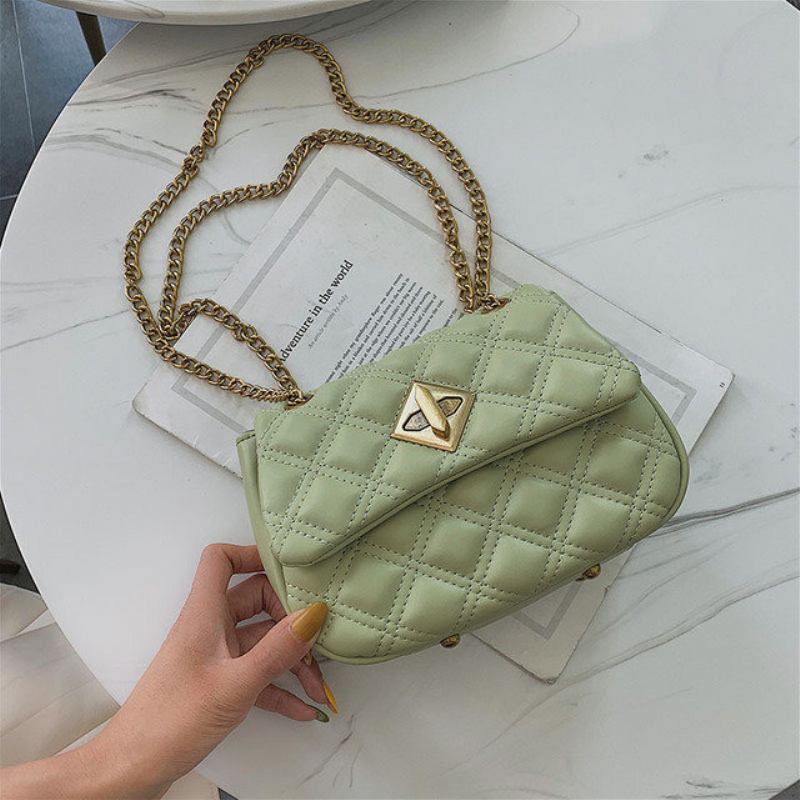 On The New Rhombic Chain Bag Female New Wild Single Shoulder Messenger Bag Casual Small Square Package Tide